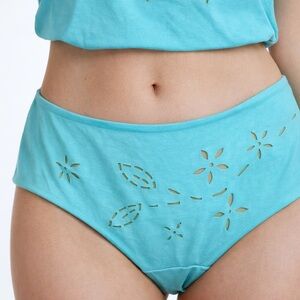 Malizia by La Perla Briefs Panties Size 8 Made in Italy aqua turquoise